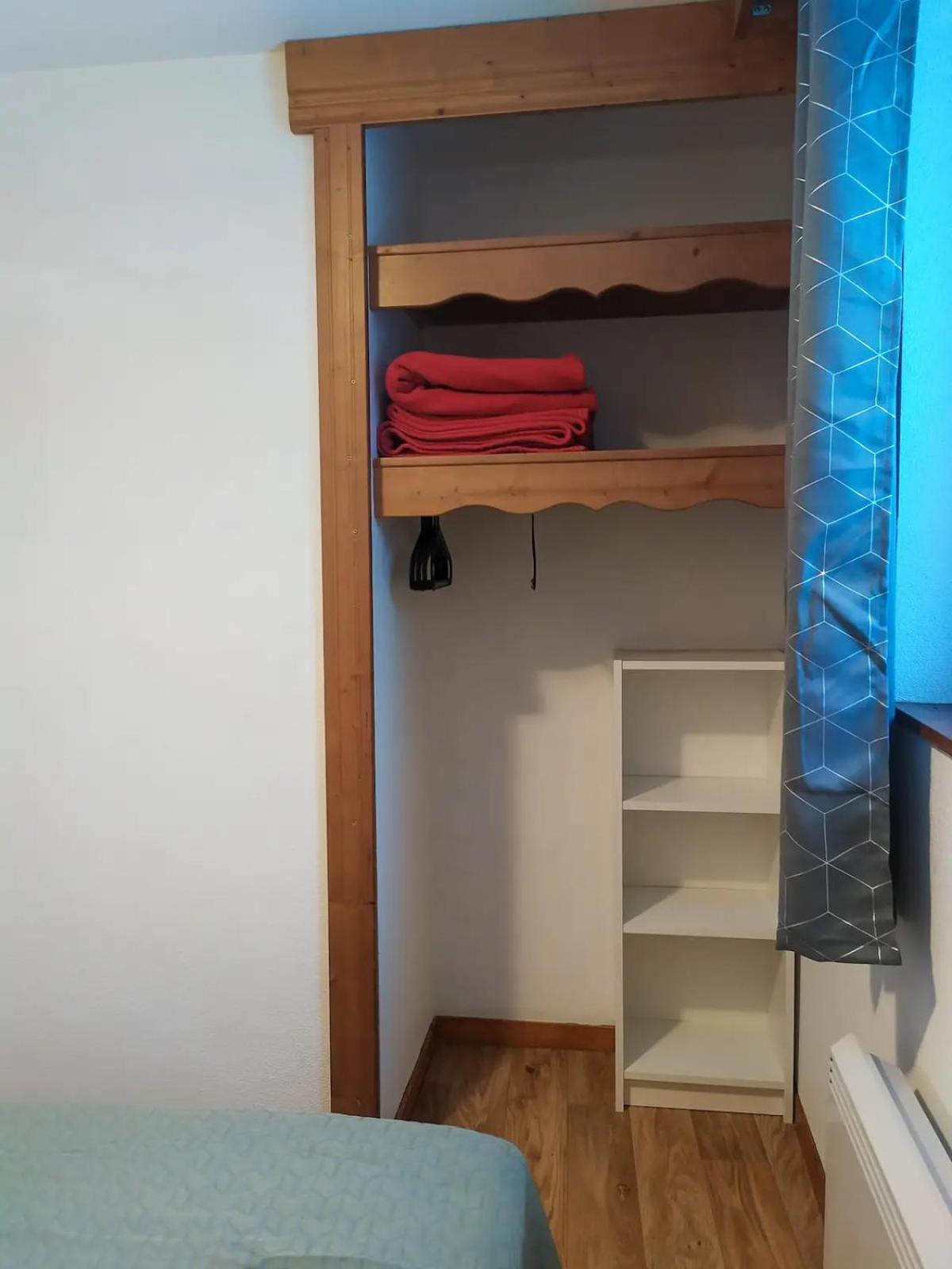 Appartement 3 Etoiles Au Pied Des Pistes Avec Balcon Ete شاروس المظهر الخارجي الصورة